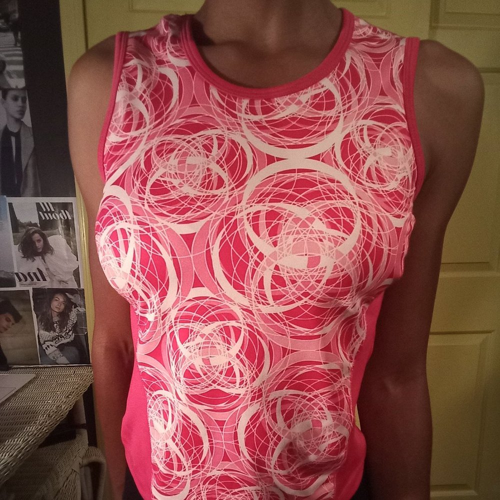 CHAMPION brand athletic crew neck tank.